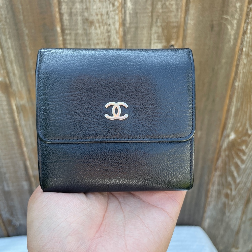 Chanel wallet
